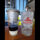 Wieder ein hervorragender Cà phê sữa đá (vietnamesischer Eiskaffee)